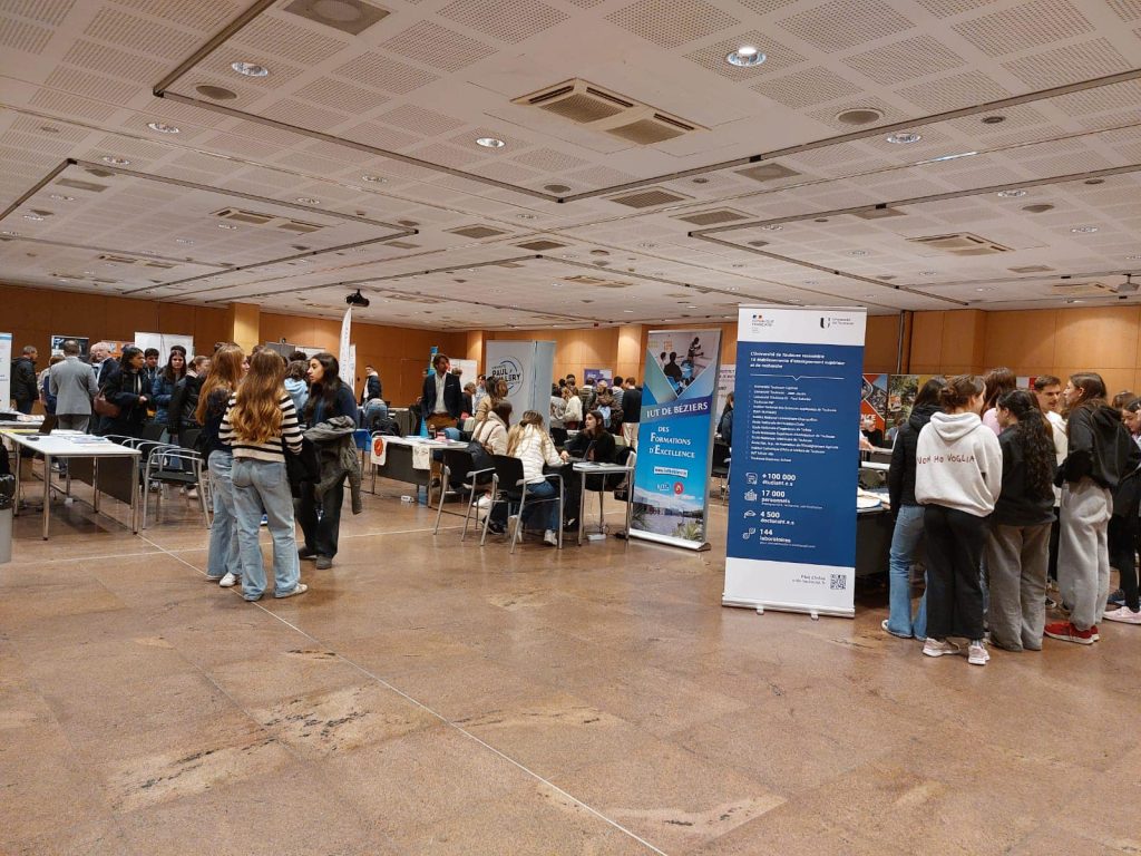 Andorre-la-vieille : Salon des études supérieures en France